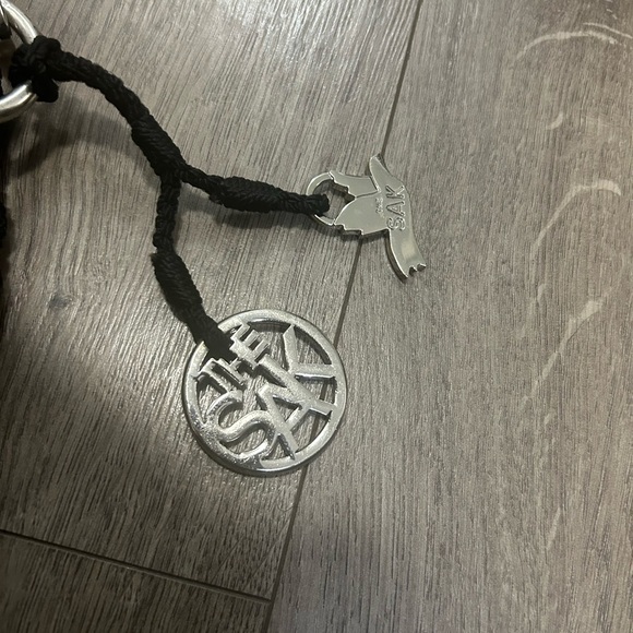 “The Sak” Crochet Shoulder Bag with Sequence - Picture 3 of 8